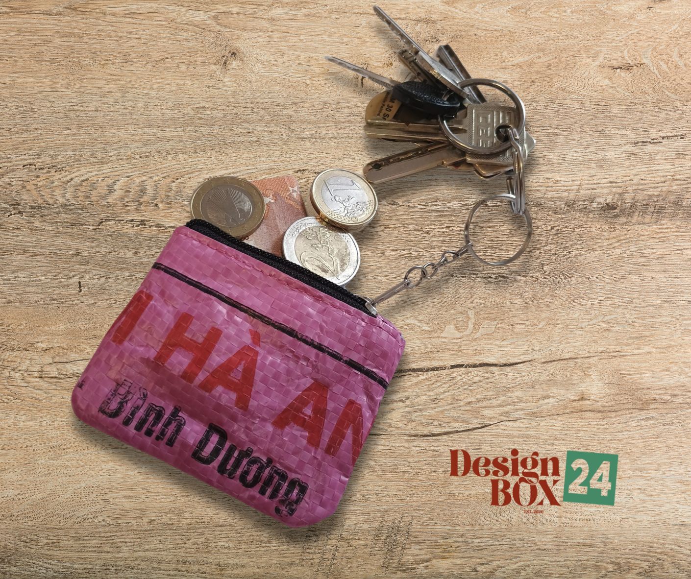  »Schlüsselanhänger aus Reissack Pink«            